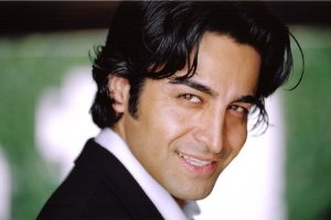 Фото - Nicholas Guilak: 300x200 / 12 Кб