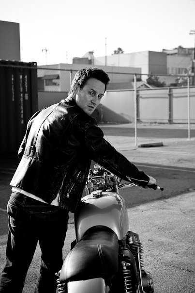 Фото - Джош Стюарт: 403x604 / 49 Кб