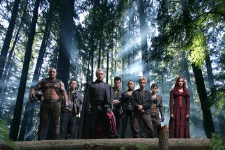 Фото - Аарон Стэнфорд: 323x215 / 30 Кб