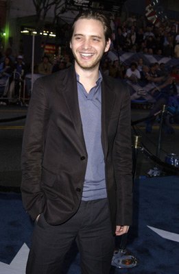 Фото - Аарон Стэнфорд: 261x400 / 21 Кб