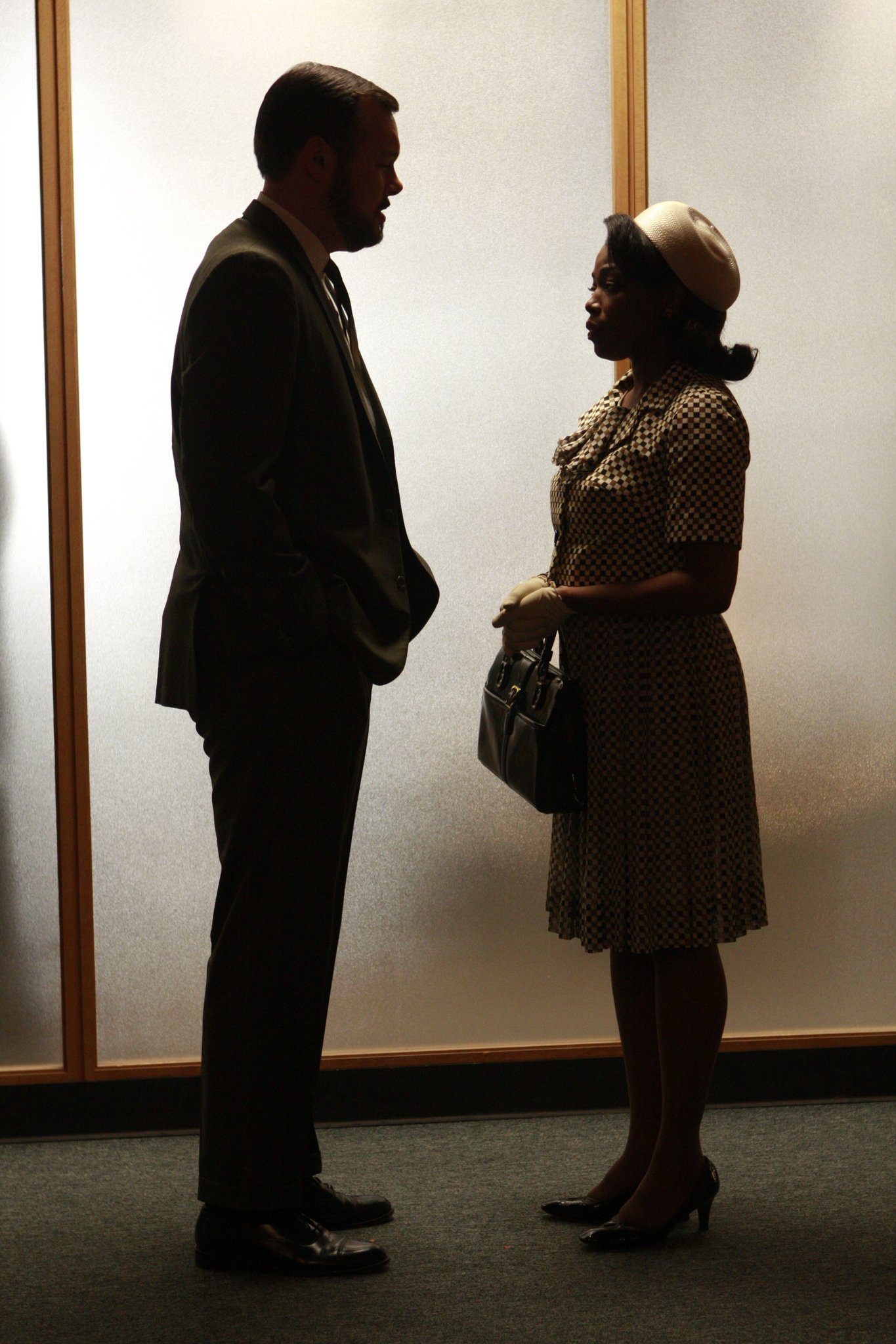 Фото - Майкл Глэдис: 1365x2048 / 383 Кб