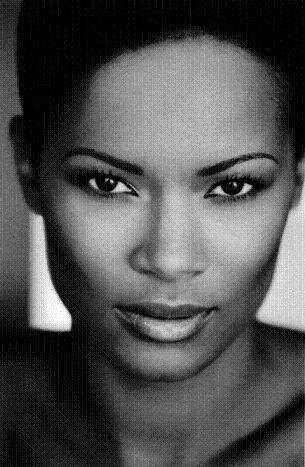 Фото - Rose Rollins: 305x467 / 42 Кб