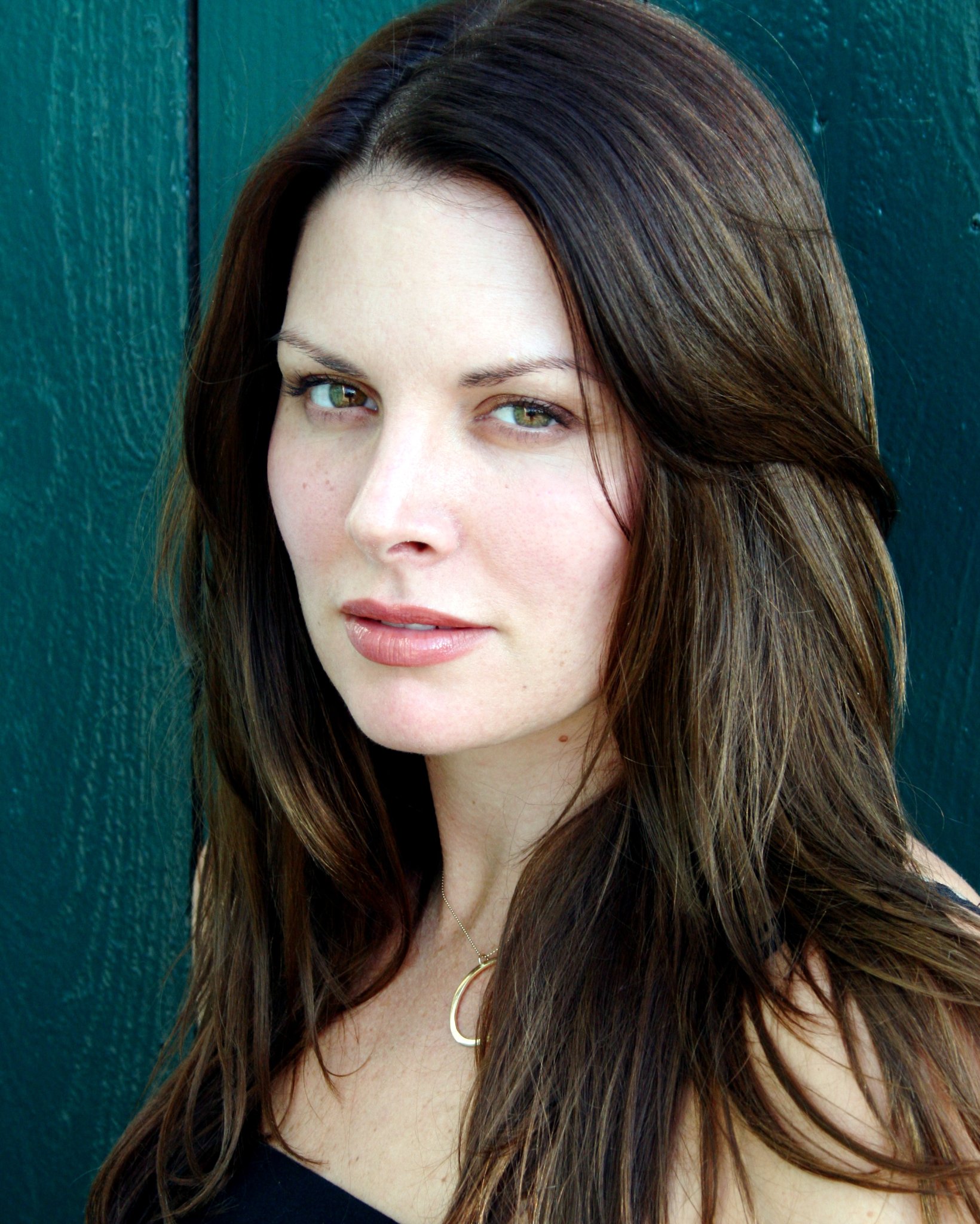 Фото - Whitney Dylan: 1640x2048 / 541 Кб