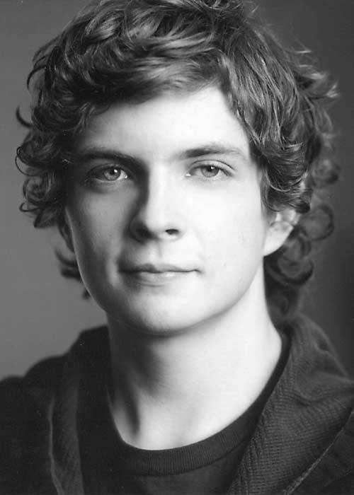 Фото - Эрик Кнудсен: 500x700 / 40 Кб