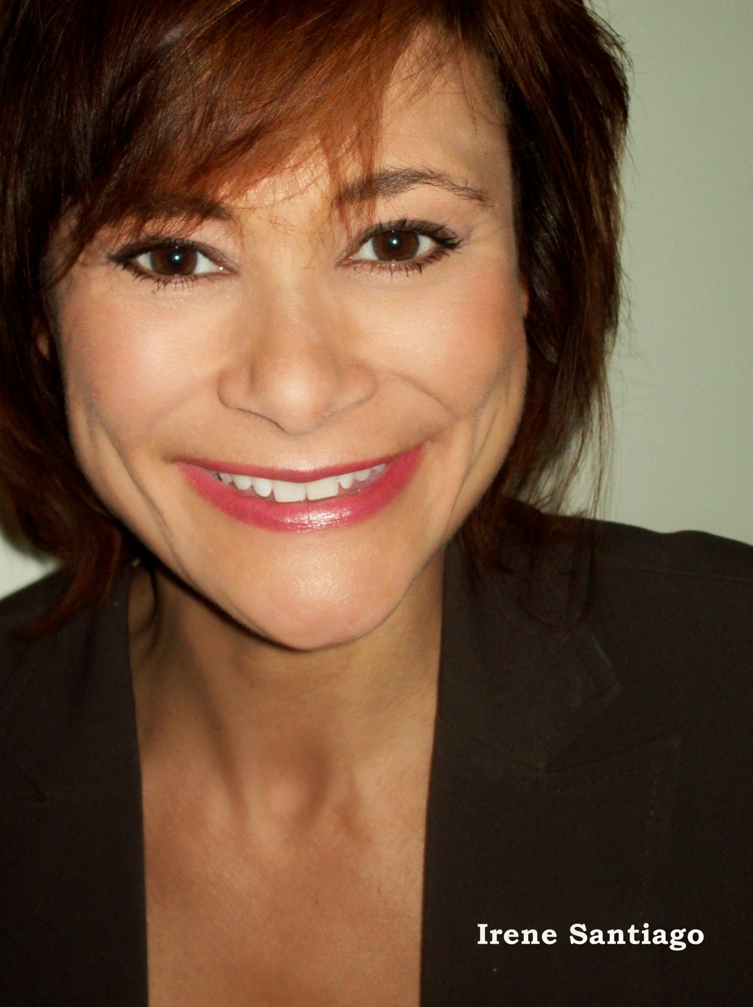 Фото - Irene Santiago: 1531x2048 / 349 Кб