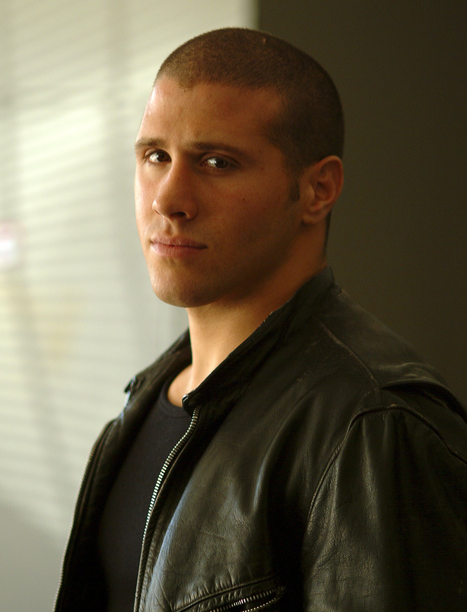 Фото - Jonathan Kowalsky: 1562x2048 / 391 Кб