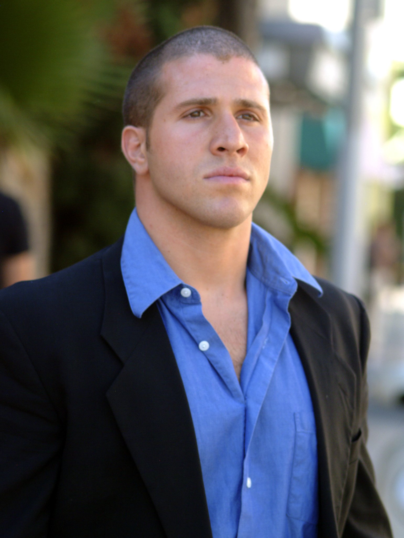 Фото - Jonathan Kowalsky: 1541x2048 / 287 Кб