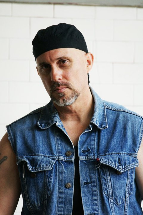 Фото - Russ Cootey: 480x720 / 68 Кб