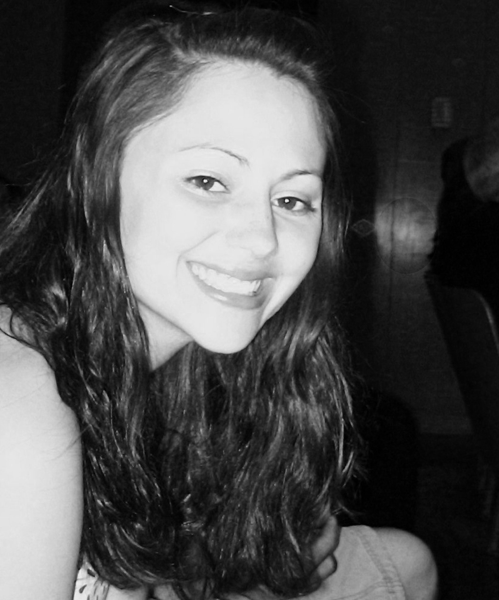 Фото - Ashley Klein: 1704x2048 / 296 Кб