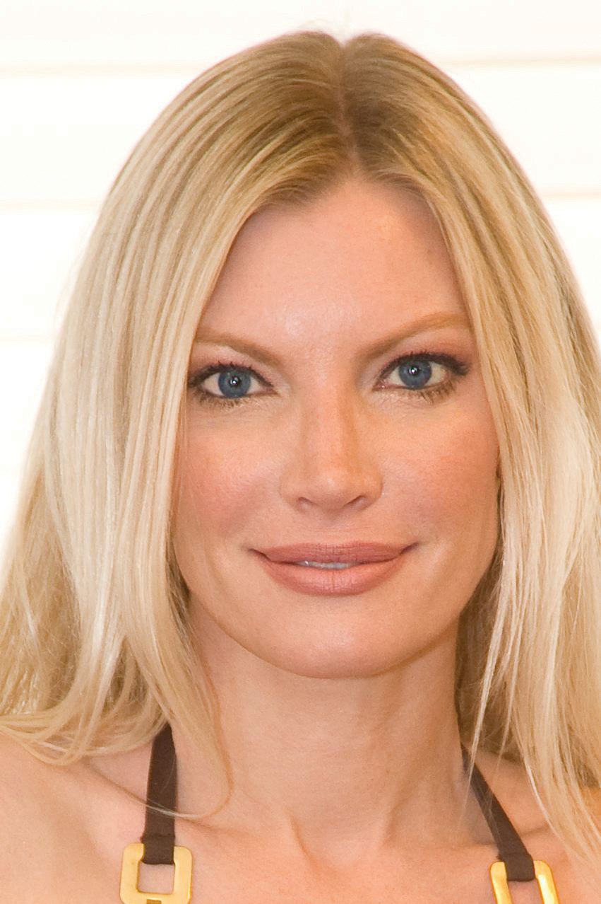 Фото - Renee Domenz: 851x1278 / 139 Кб