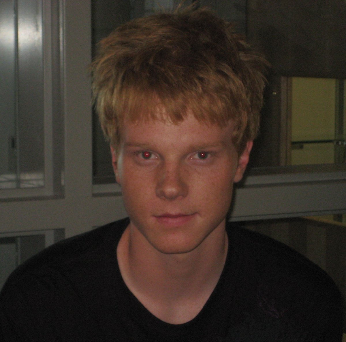 Фото - Адам Хикс: 1200x1184 / 154 Кб