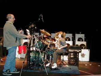 Фото - Адам Хикс: 338x254 / 22 Кб