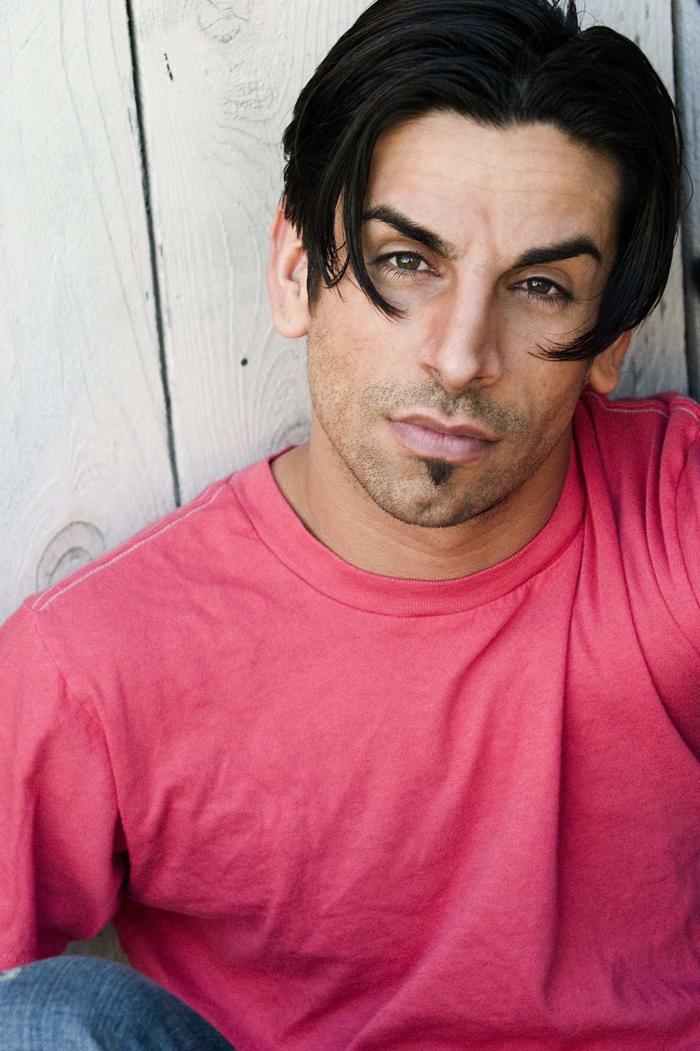 Фото - Robert Paul Taylor: 1365x2048 / 551 Кб