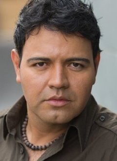 Фото - Juan Carlos Velis: 240x330 / 15 Кб