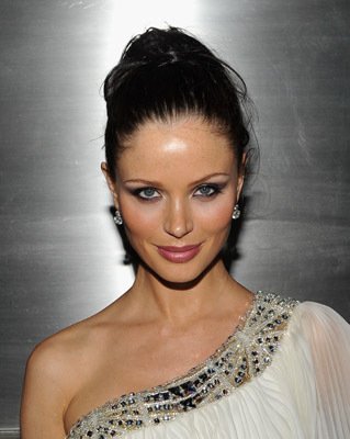 Фото - Джорджина Чапмэн: 319x400 / 25 Кб