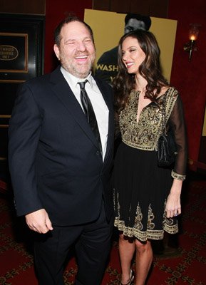 Фото - Джорджина Чапмэн: 289x400 / 26 Кб