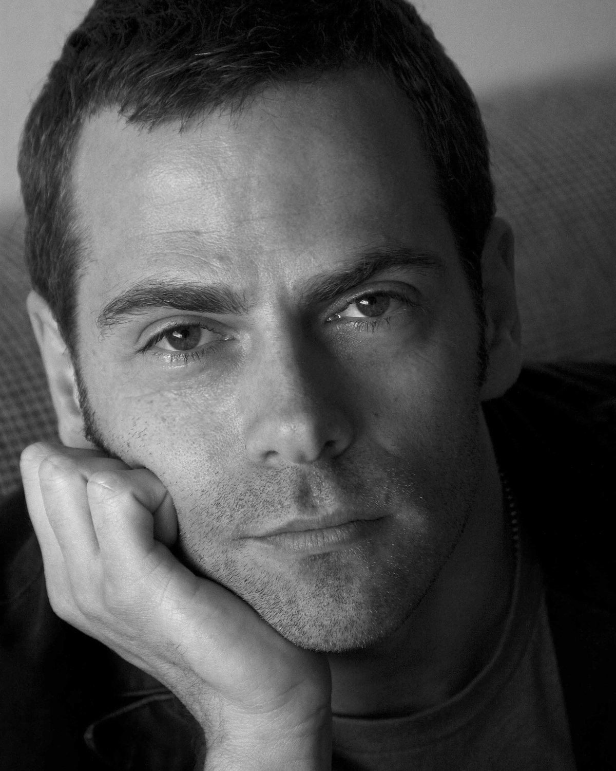 Фото - Кристофер Моррис: 1200x1500 / 253 Кб