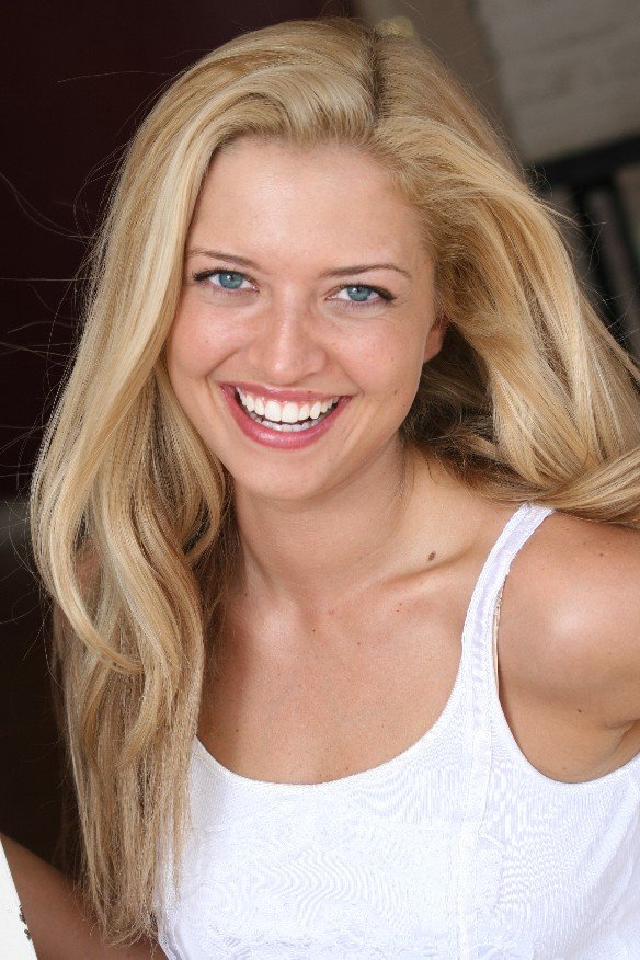 Фото - Lauren Storm: 584x876 / 119 Кб