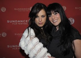 Фото - Mackenzie Firgens: 285x203 / 12 Кб