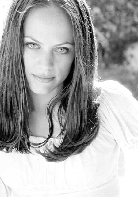 Фото - Mackenzie Firgens: 450x643 / 55 Кб