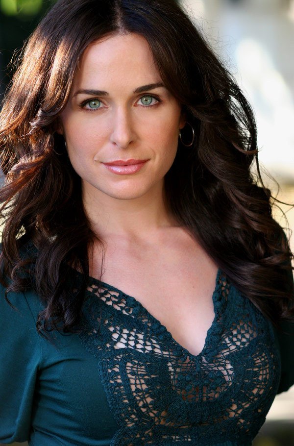 Фото - Даниэль Бисутти: 600x910 / 115 Кб