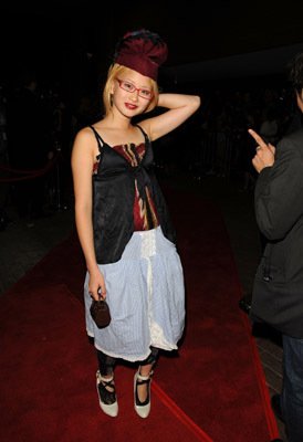 Фото - Валери Тиан: 274x400 / 18 Кб