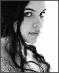 Фото - Зулейха Робинсон: 200x250 / 11 Кб