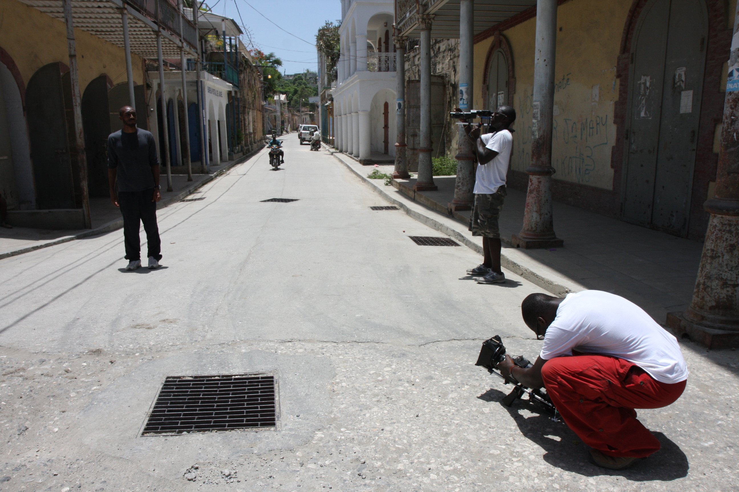 Фото - Adrian Washington: 2592x1728 / 656 Кб