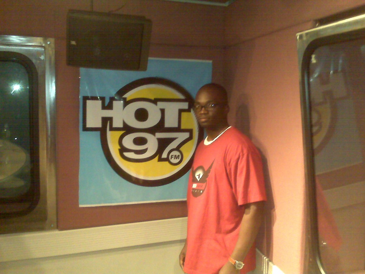 Фото - Adrian Washington: 1200x900 / 136 Кб