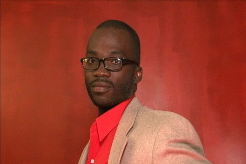 Фото - Adrian Washington: 480x320 / 21 Кб