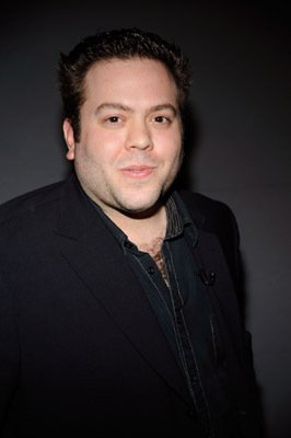 Фото - Дэн Фоглер: 266x400 / 12 Кб