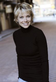 Фото - Андреа Ошварт: 219x320 / 11 Кб