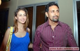 Фото - Parvin Dabas: 255x163 / 13 Кб