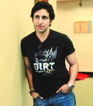 Фото - Parvin Dabas: 309x350 / 17 Кб