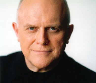 Фото - Brian Rhodes: 389x337 / 15 Кб