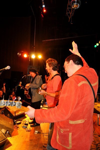 Фото - Jonathan Spencer: 401x603 / 49 Кб