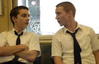 Фото - Мартин Компстон: 316x206 / 14 Кб