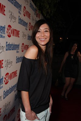 Фото - Мей Меланкон: 267x400 / 19 Кб