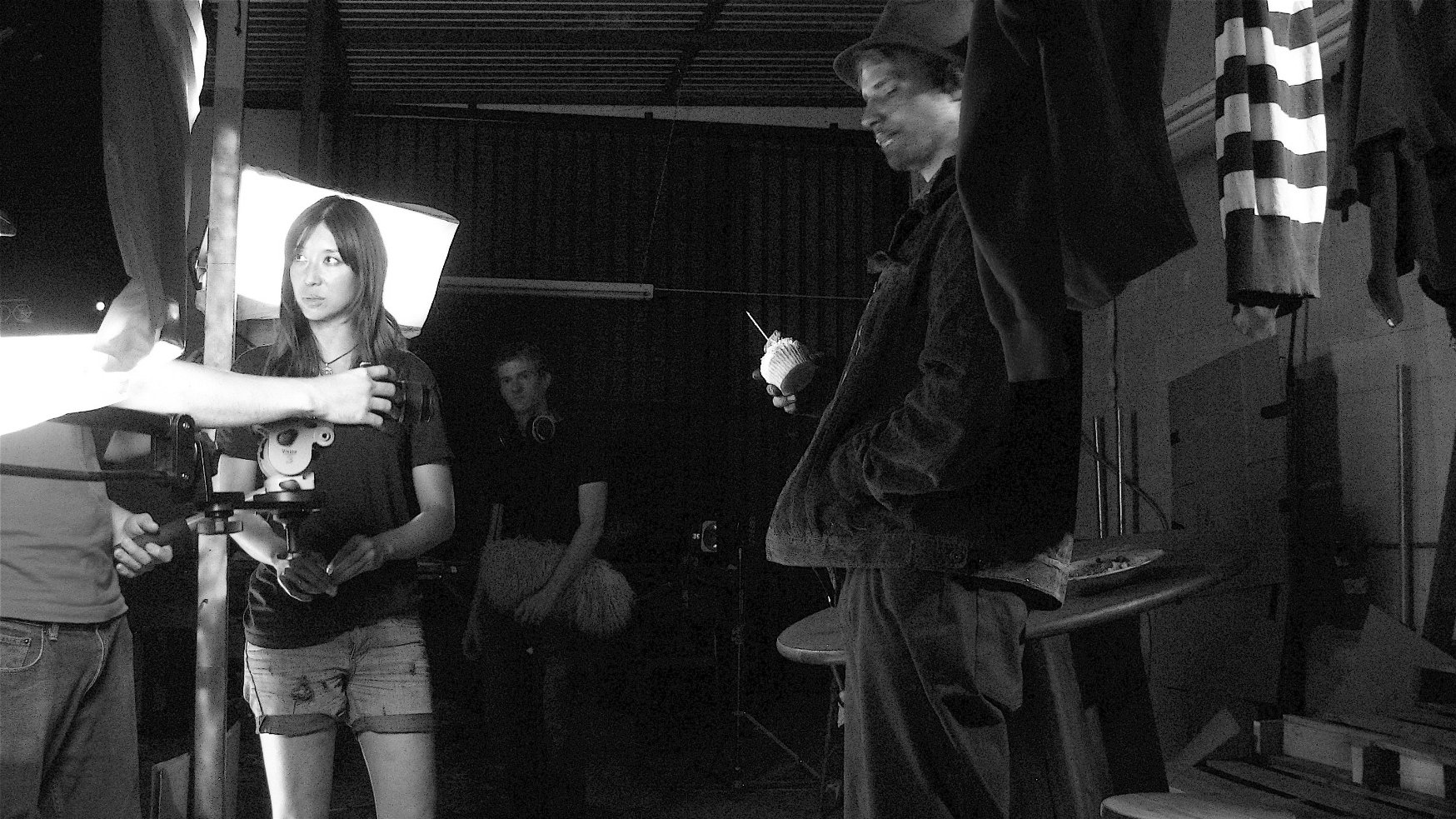 Фото - Мей Меланкон: 1748x983 / 467 Кб