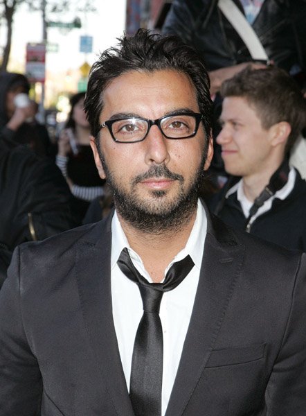 Фото - Дэнни А. Абекейзер: 442x600 / 52 Кб