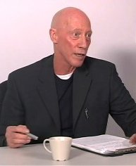 Фото - Ian A. Wallace: 193x236 / 9 Кб