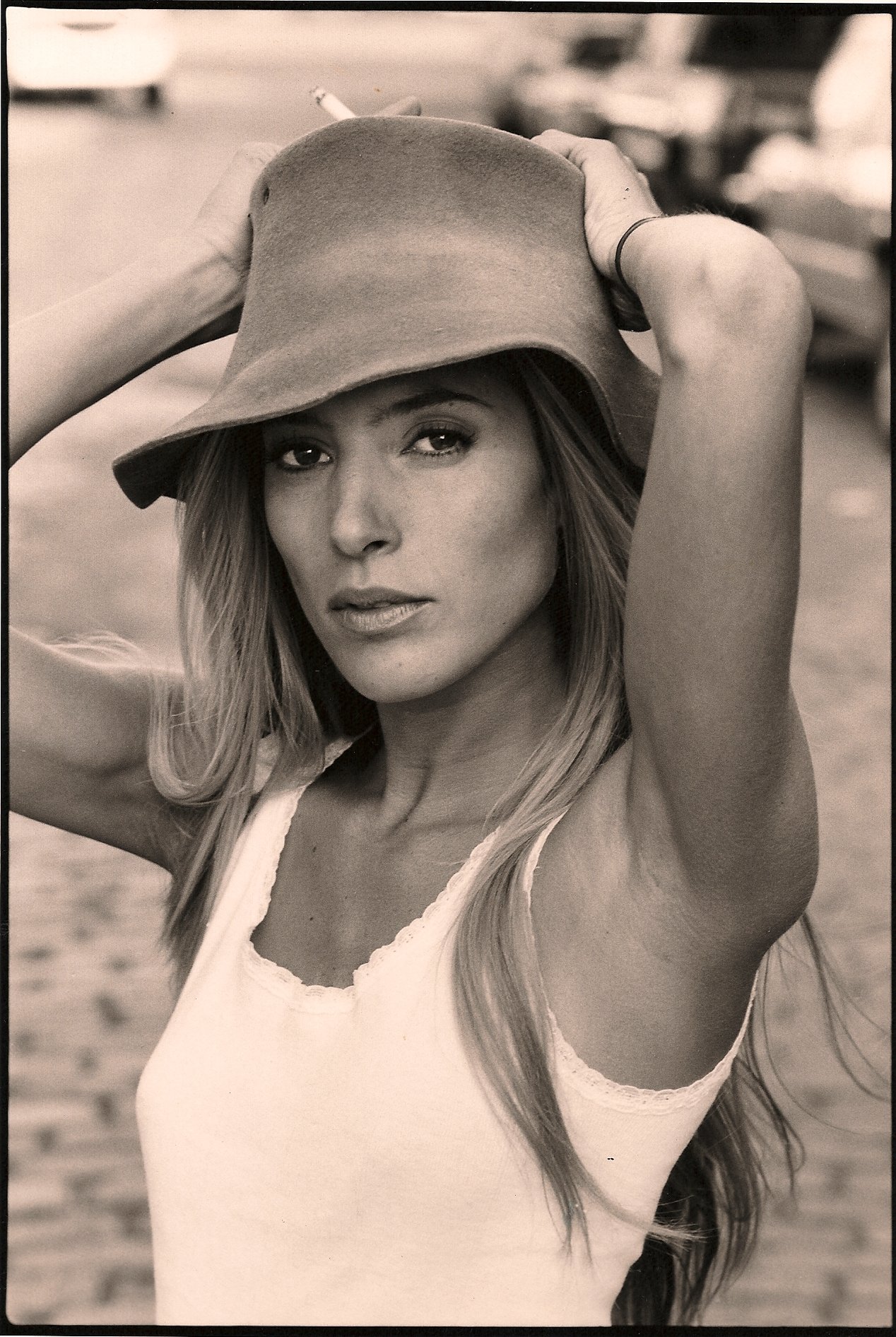 Фото - Jimena Hoyos: 1268x1892 / 516 Кб