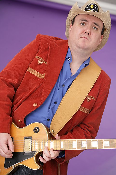 Фото - Jonathan Spencer: 480x720 / 73 Кб