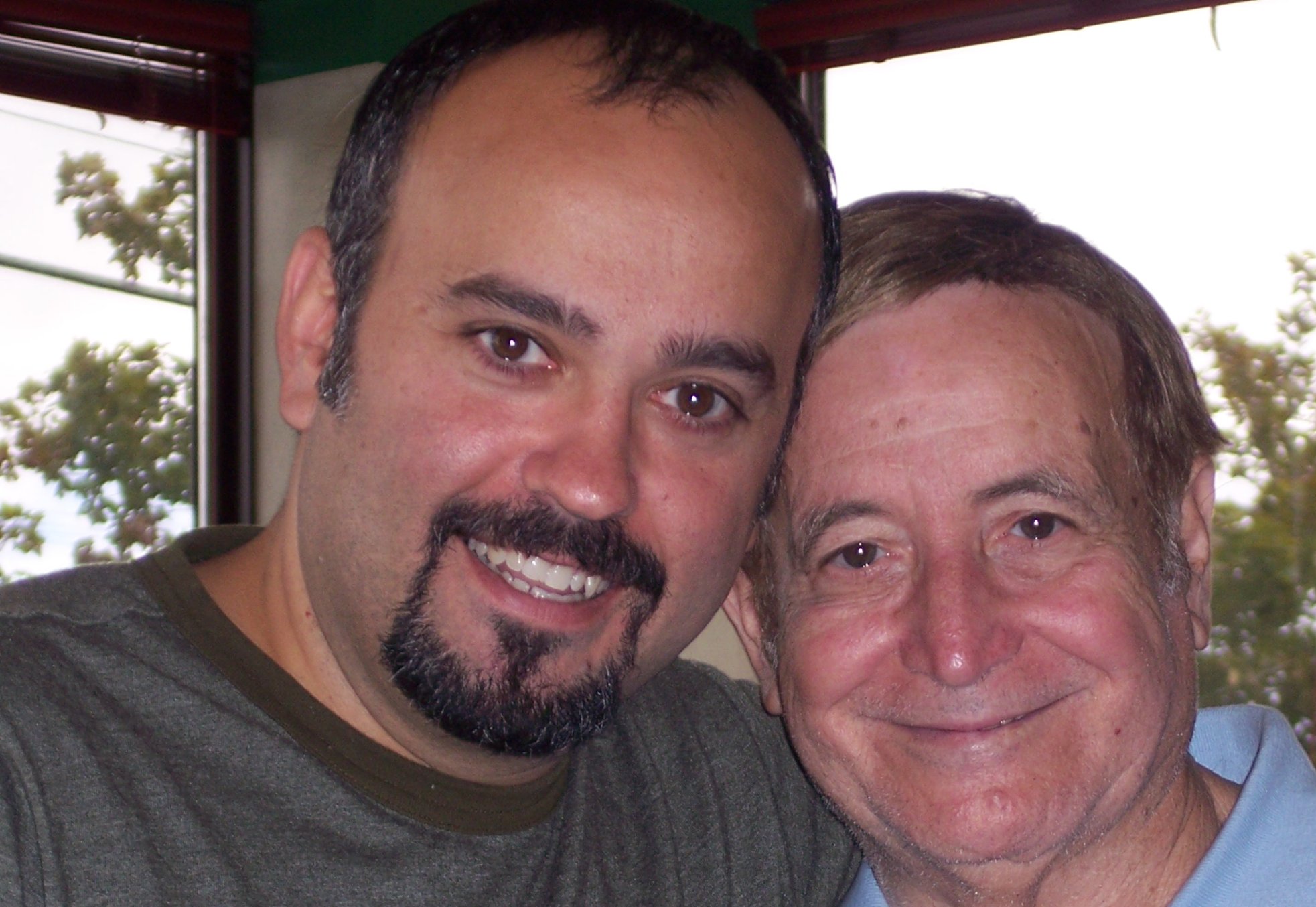 Фото - Alejandro Abellan: 1965x1354 / 340 Кб