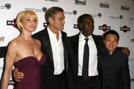 Фото - Shaobo Qin: 265x176 / 14 Кб