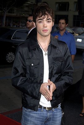 Фото - Джон Хенсли: 271x400 / 23 Кб