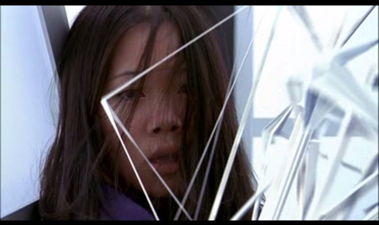 Фото - Грэйс Линн Кунг: 761x452 / 46 Кб