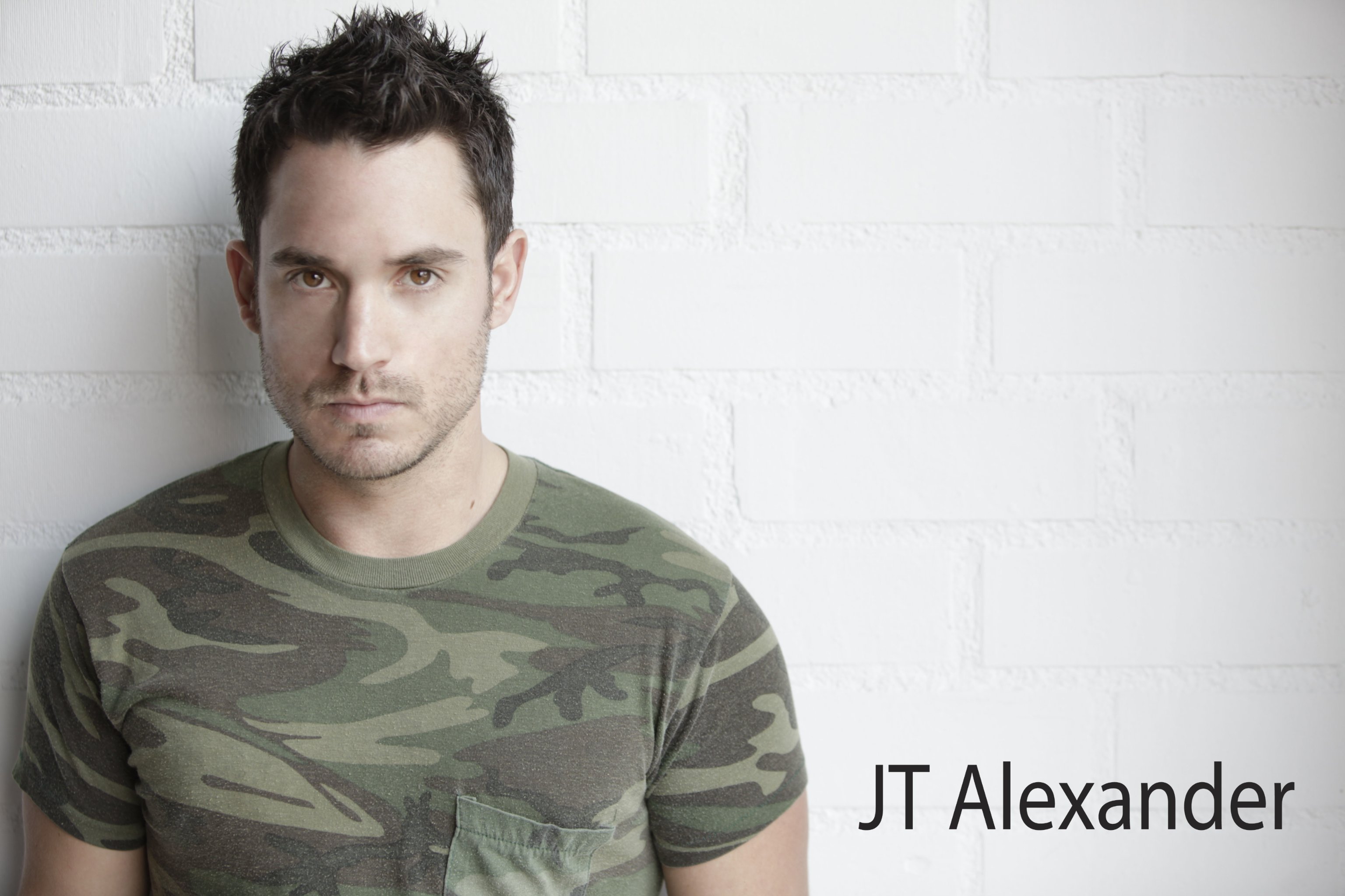 Фото - JT Alexander: 3072x2048 / 484 Кб