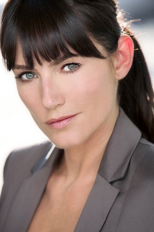 Фото - Kinga Philipps: 300x451 / 22 Кб