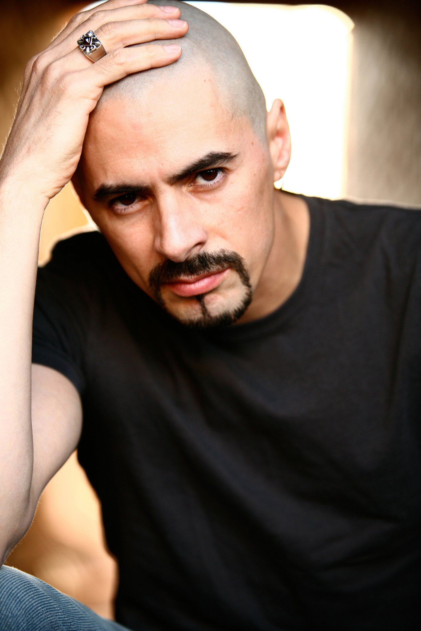 Фото - Ricardo Mamood-Vega: 1365x2048 / 252 Кб